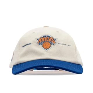 Boné Ous 6 Panel NBA Knicks Off White