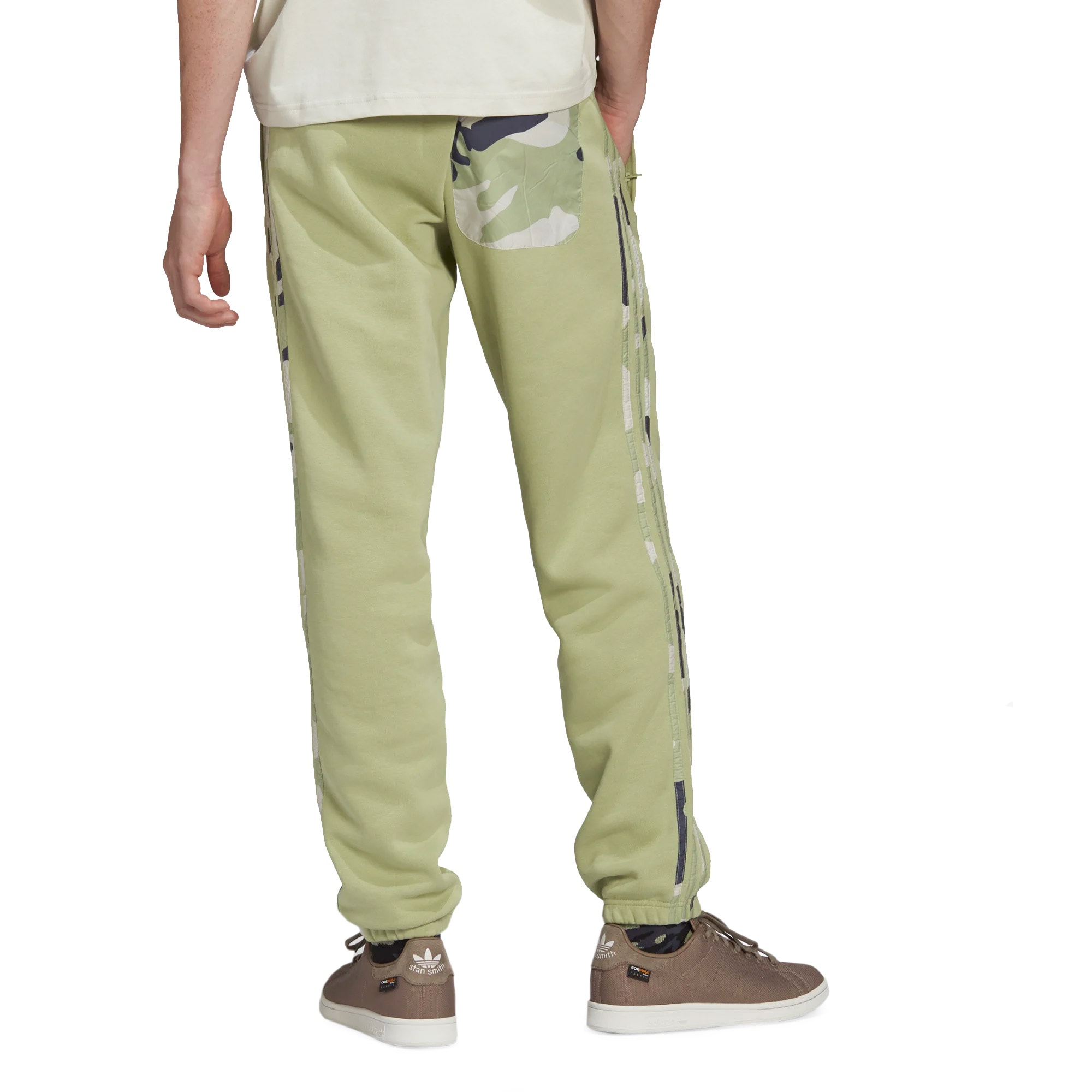 Calça de Moletom Adidas Graphics Camo Verde os melhores preços | Clique e  confira!