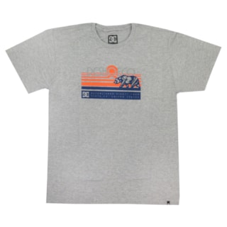 Camiseta DC Bear Parade Cinza