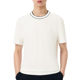 Camiseta Lacoste Piqué com Gola Listrada em Stretch Farine