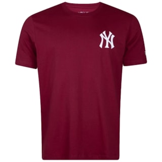 Camiseta New Era Regular MLB New York Yankees Vermelho Escuro