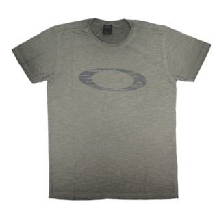 Camiseta Oakley Essential Brand Slim Fit Camiseta Oakley Essential Brand Slim Fit