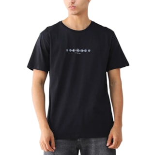 Camiseta Quiksilver Moon Fase Preta