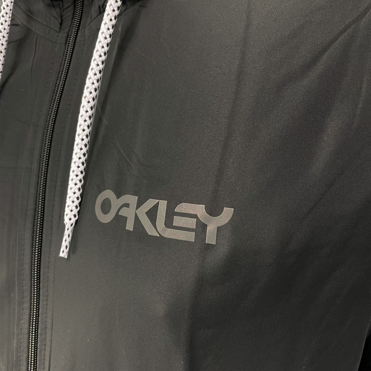 Corta vento store da oakley barato