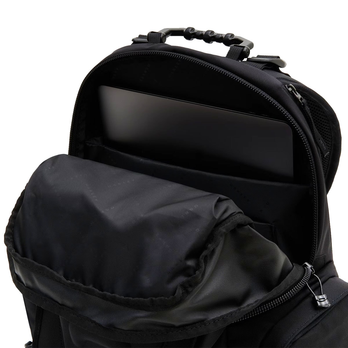 Mochila Oakley Icon Backpack 2.0 Blackout os melhores preços