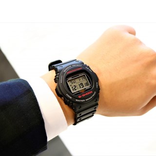 Relógio G-Shock DW-5750E-1DR Revival