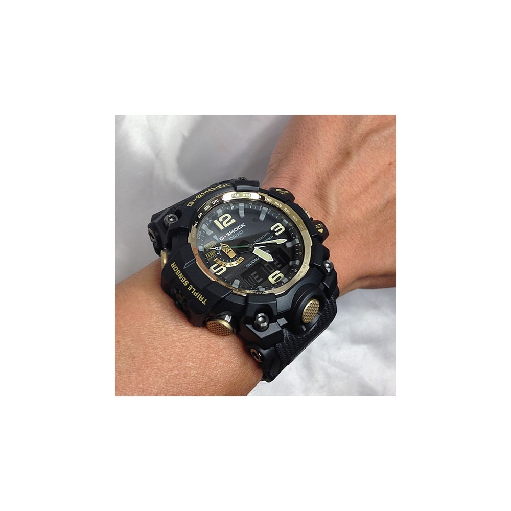 g shock mudmaster black and gold