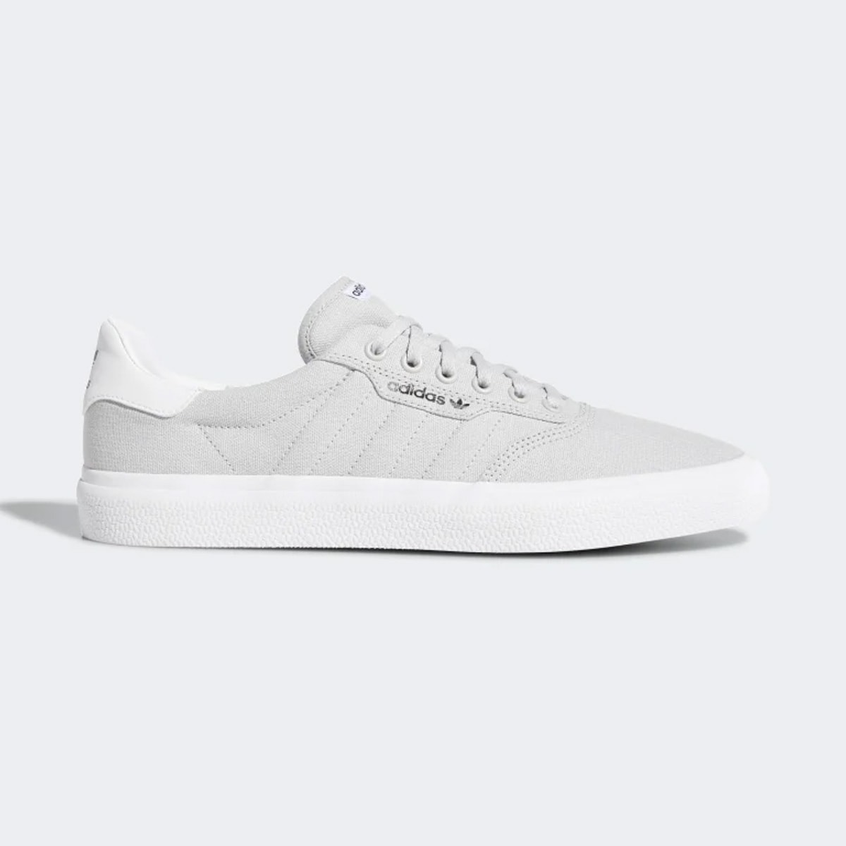 Db3105 adidas on sale