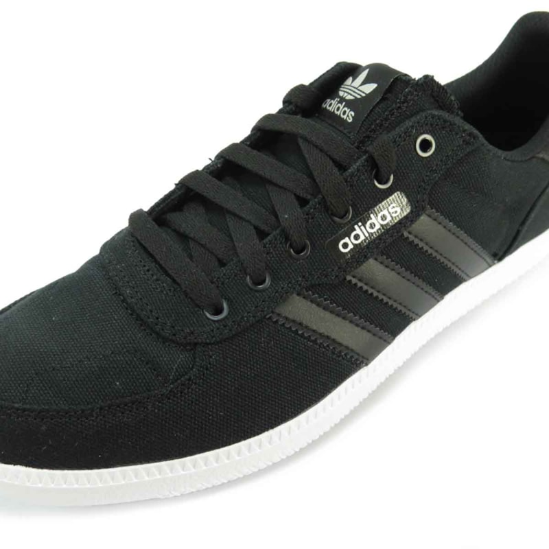 adidas leonero black