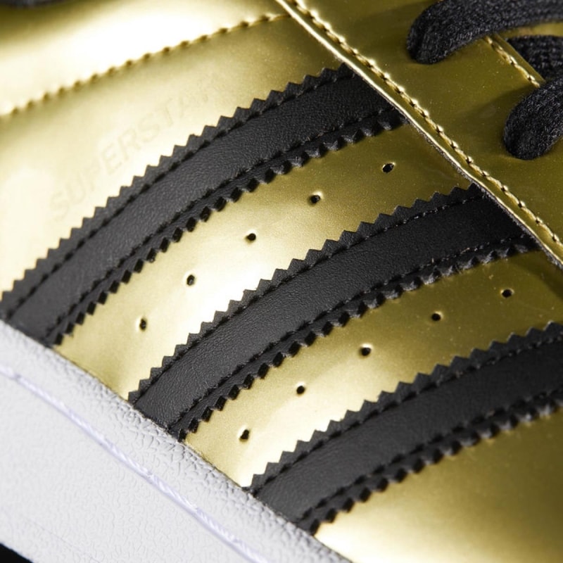 TÊNIS ADIDAS SUPER STAR REF 04 - Dourado Calçados