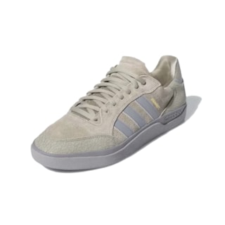 Tênis Adidas Tyshawn Low Silver Pebble Grey Three Gold Metallic