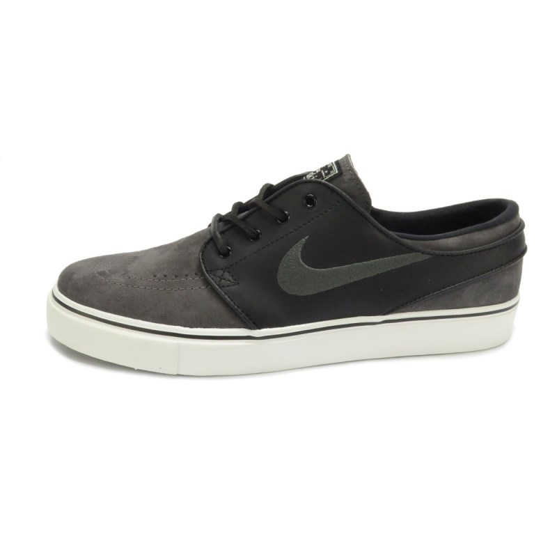 nike sb preto camurça