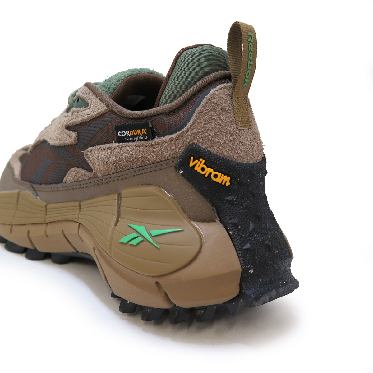 Tênis Reebok Zig Kinetica 2.5 Adventure Brown os melhores preços