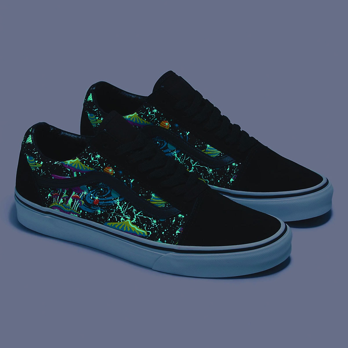 Vans old skool cheap glow in the dark